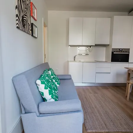 Downtown Refuge Camoes Apartament Porto