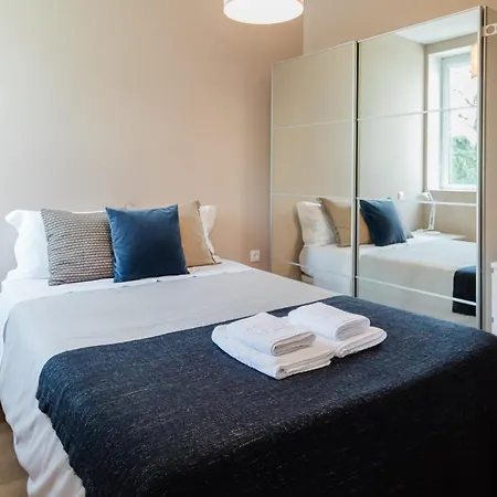 Downtown Refuge Camoes